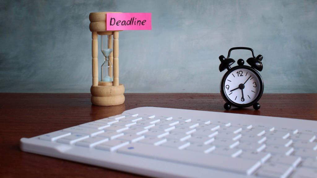 Carimbo de “cancelado” em documento de cobrança fiscal.